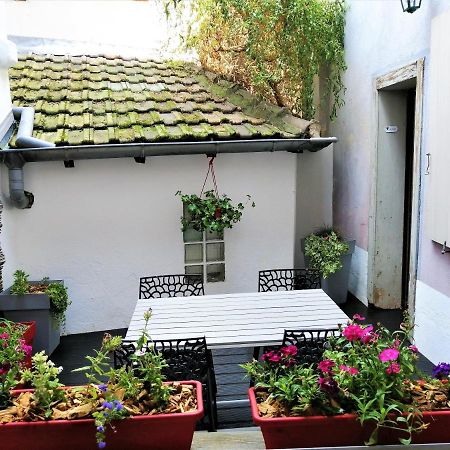 Gite Cote Cour Colmar Exterior photo